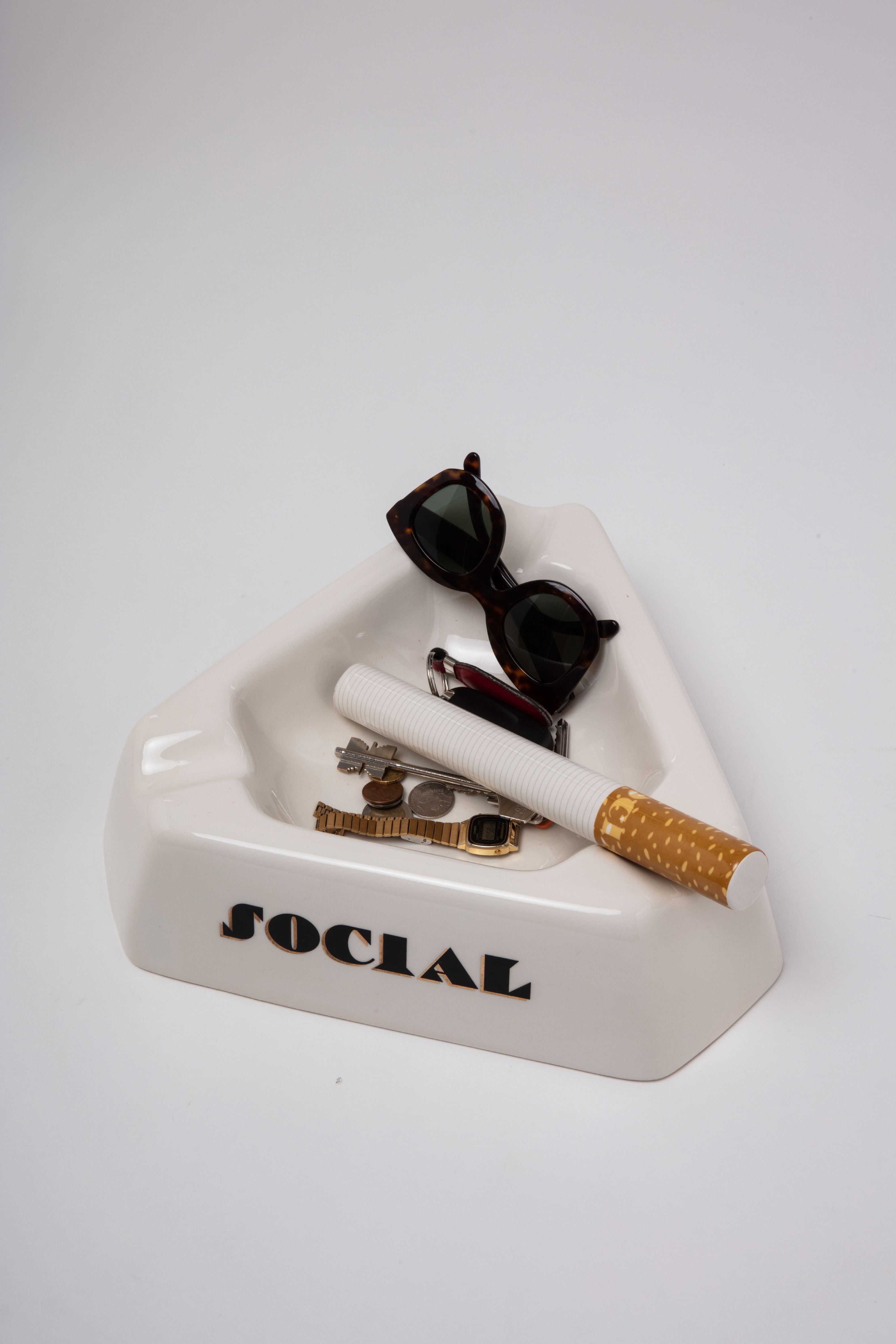 Seletti Sociaal roker middelpunt