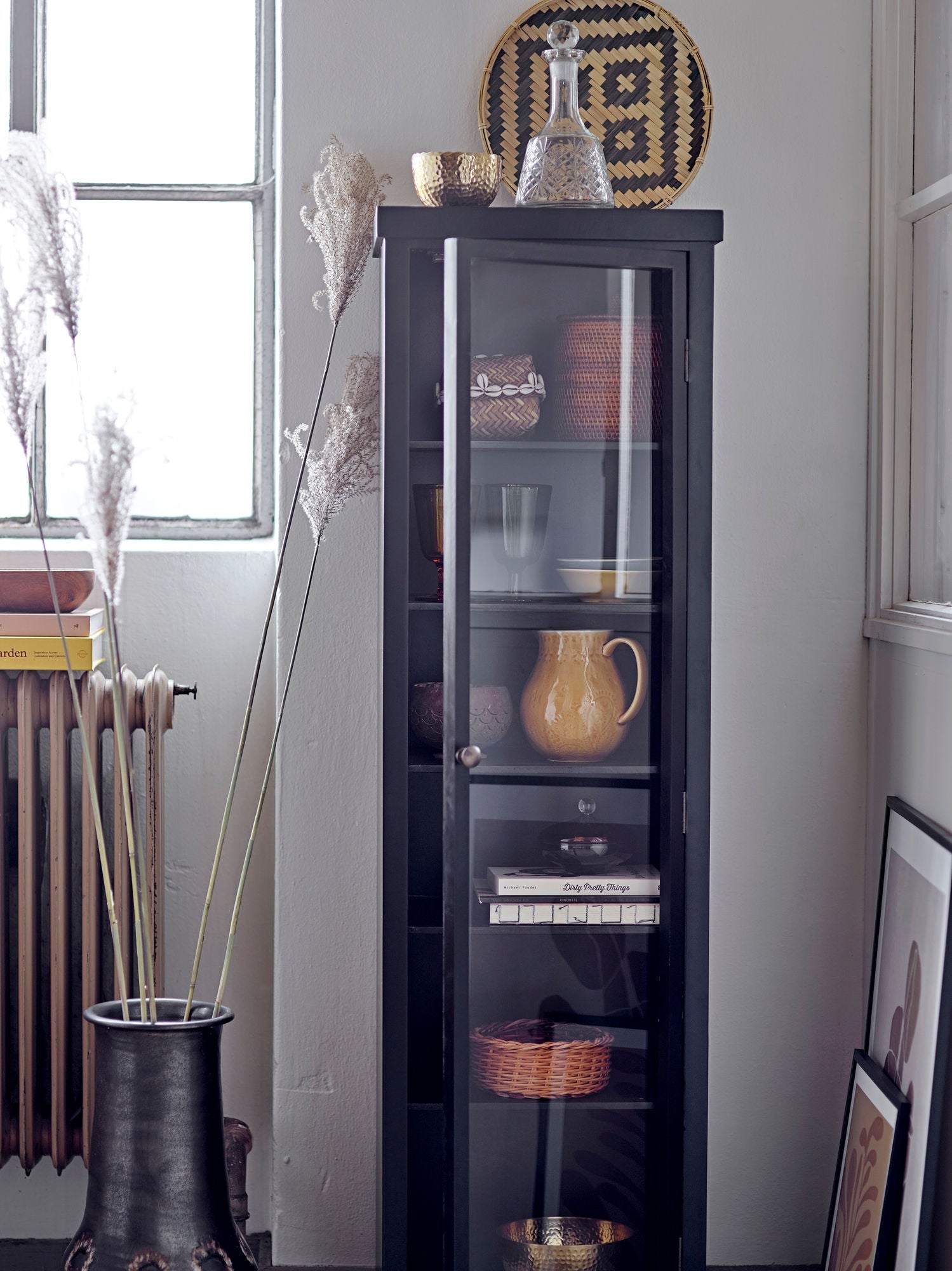 Bloomingville Emilio Cabinet, Black, Firwood