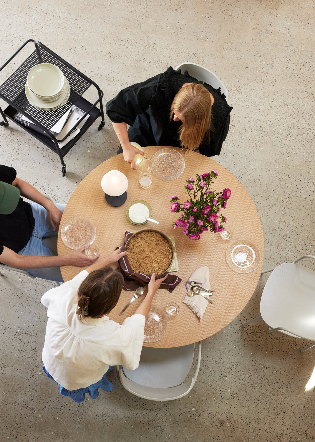 Hübsch Straight Dining Table