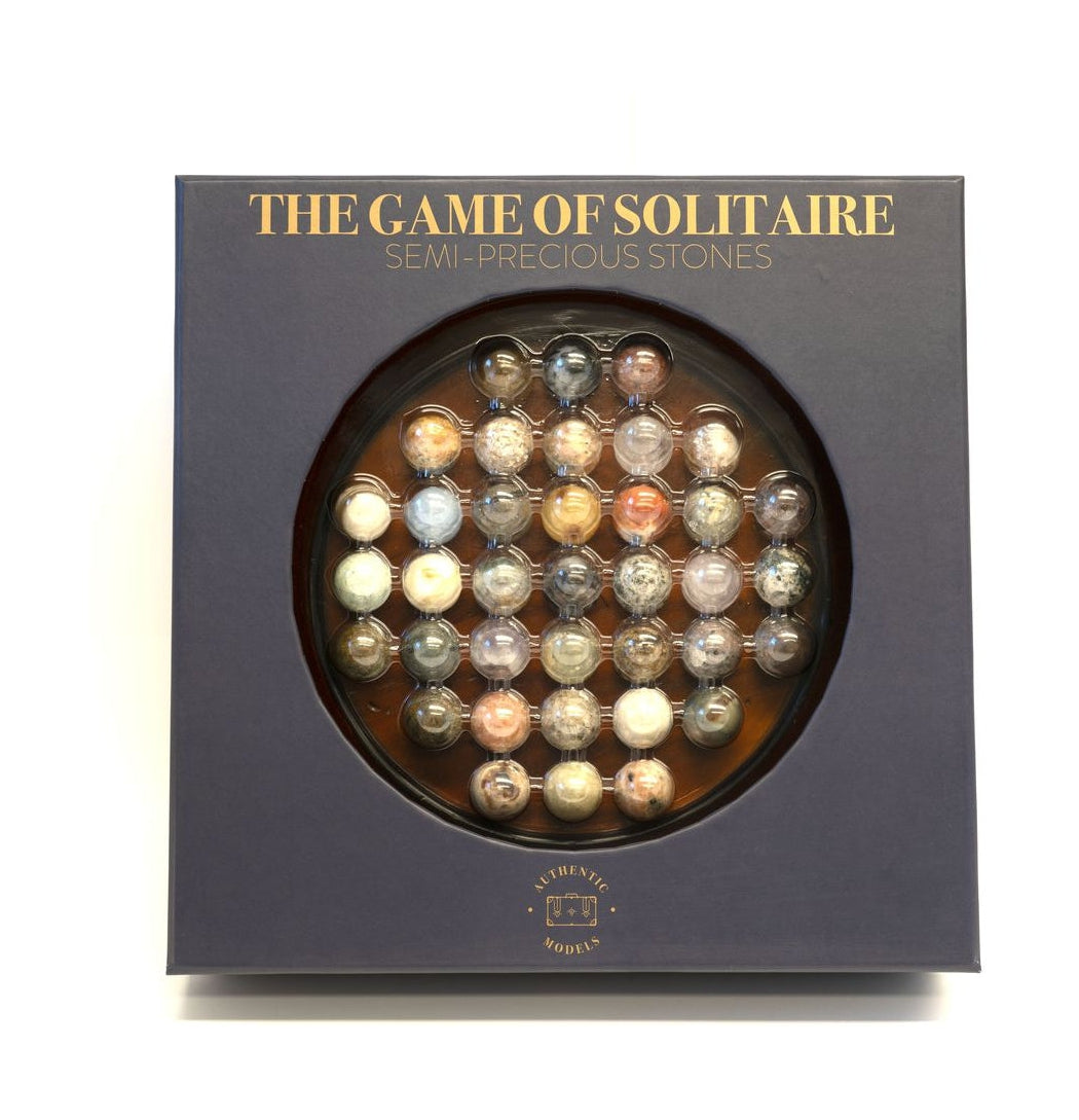 Authentic Models Solitaire game met 38 ballen