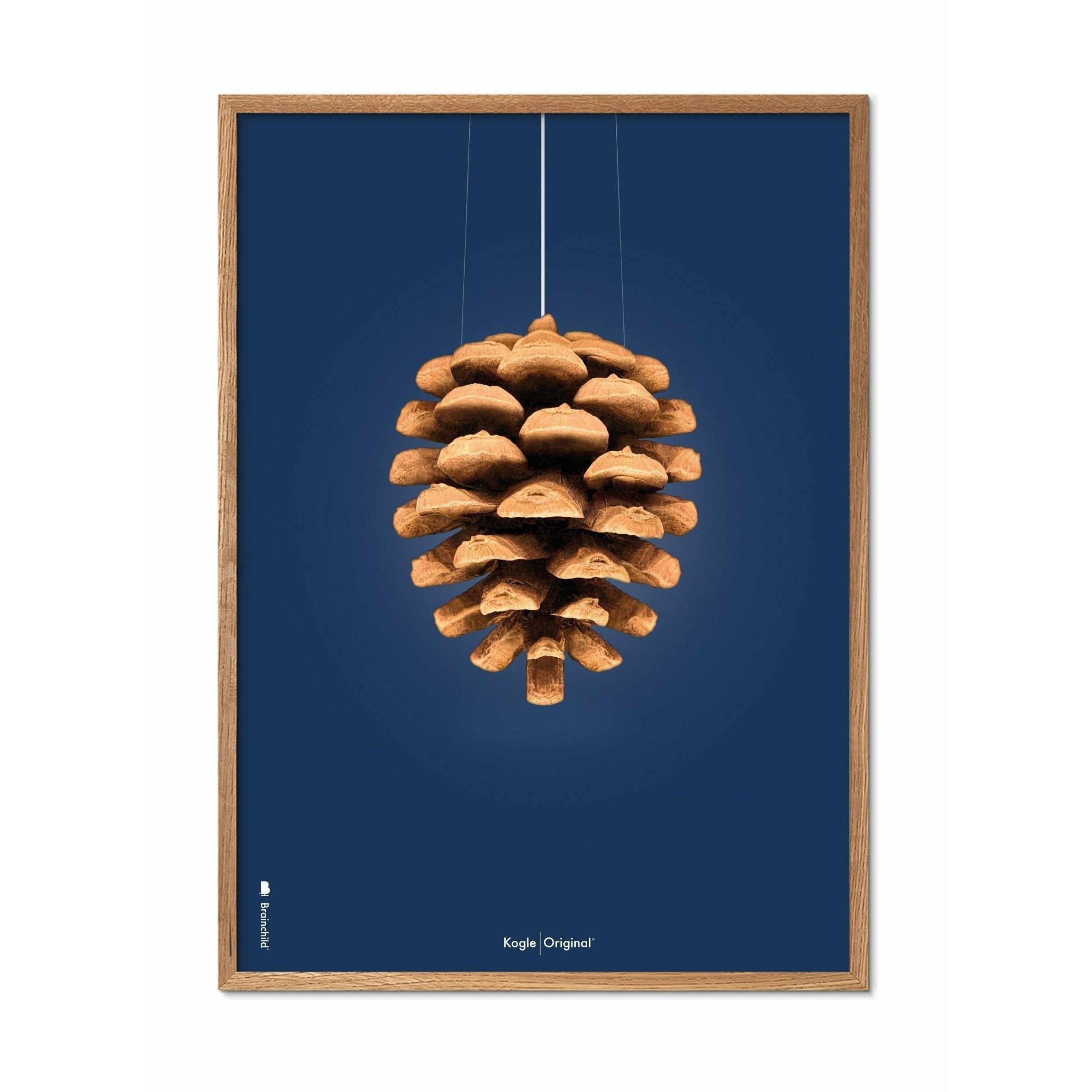 Brainchild Pine Cone Classic Poster, Rahmen aus hellem Holz A5, dunkelblauer Hintergrund