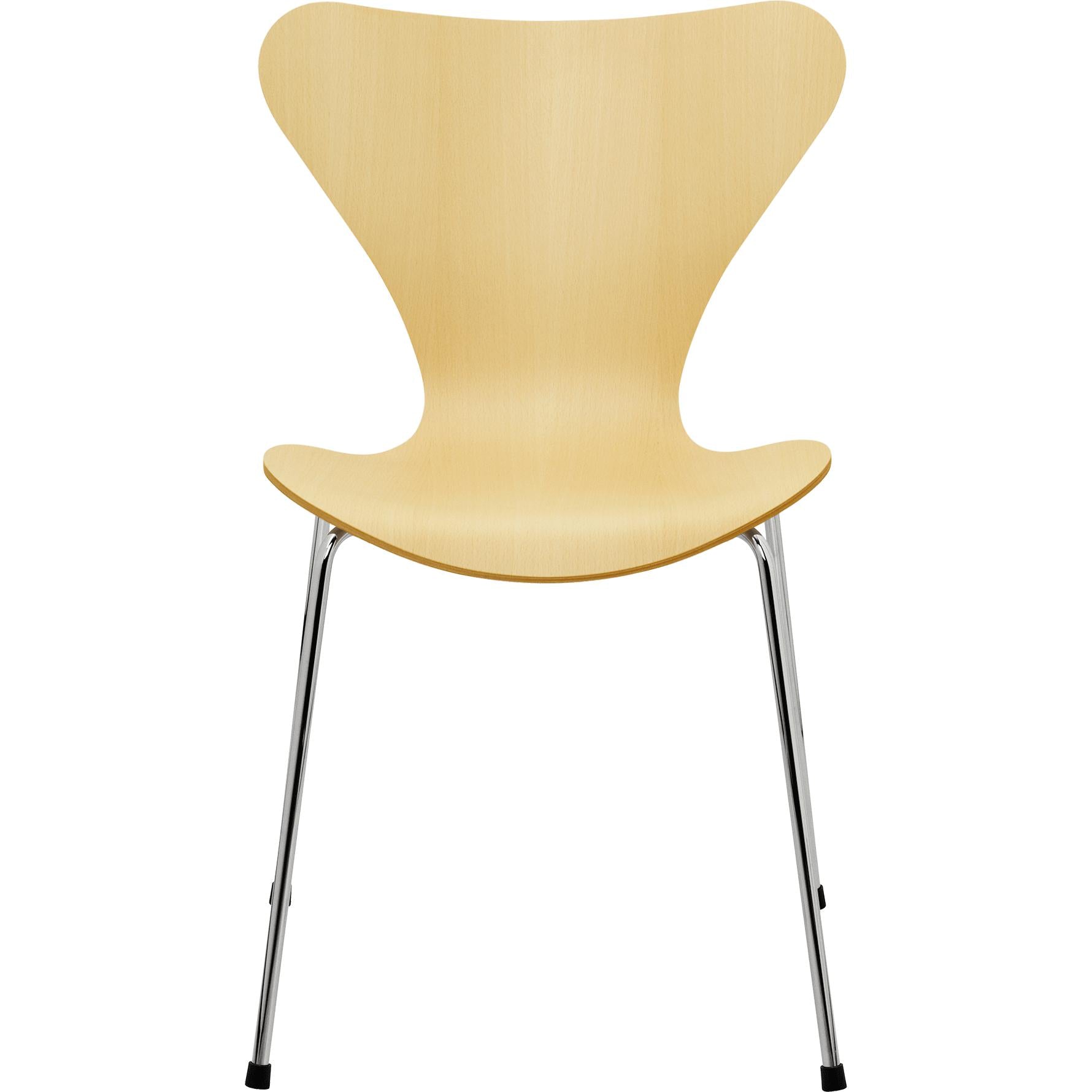 Fritz Hansen Series 7 Chair Veneer Beech Shell, Chromed Steel Base