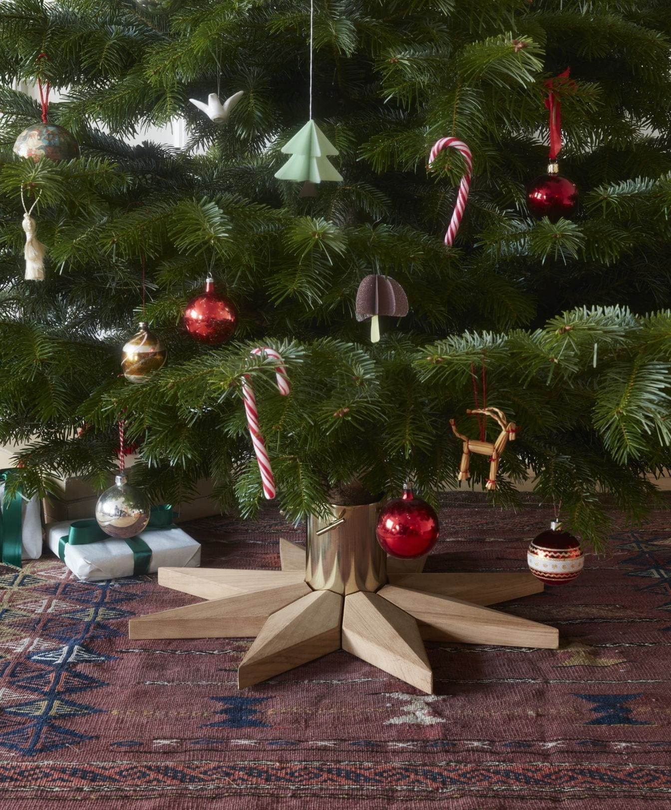 Skagerak Stella Christmas Tree Stand