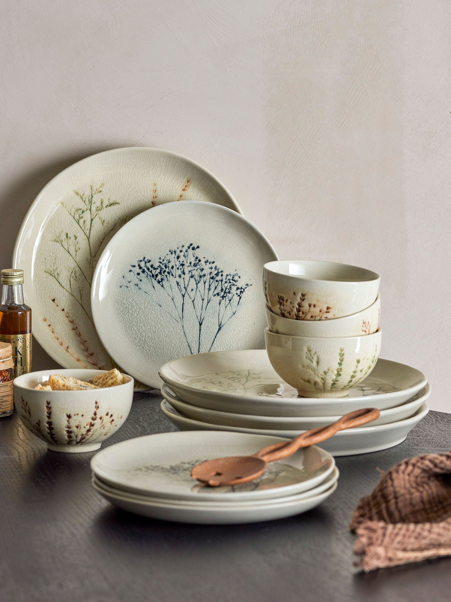 Bloomingville Bea Dinnerware Set, Nature, Stoneware