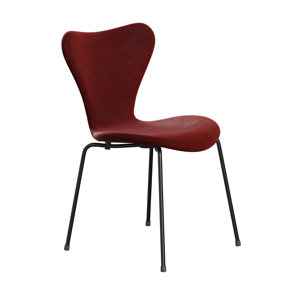 Fritz Hansen 3107 stoel Volledige bekleding, zwart/Belfast Velvet herfstrood