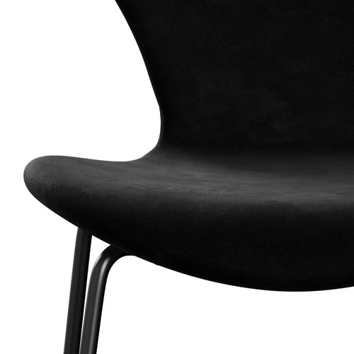 Fritz Hansen 3107 stoel Volledige bekleding, zwart/Belfast Velvet Night Black