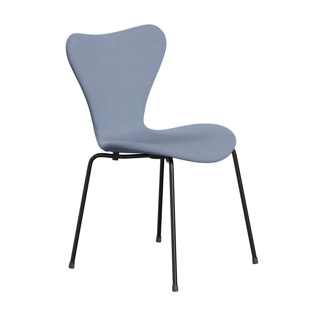 Fritz Hansen 3107 Stuhl Vollpolster, Schwarz/Capture Hellblau (Cp4902)