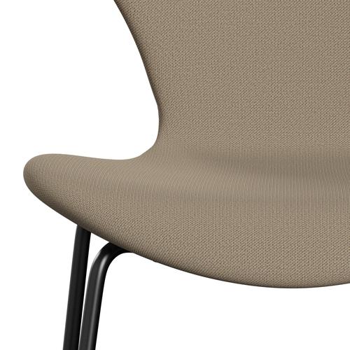 Fritz Hansen 3107 Stuhl Vollpolsterung, Schwarz/Capture Sand