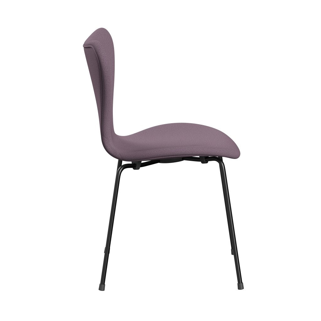 Fritz Hansen 3107 Stuhl Vollpolsterung, Schwarz/Capture Violett/Braun