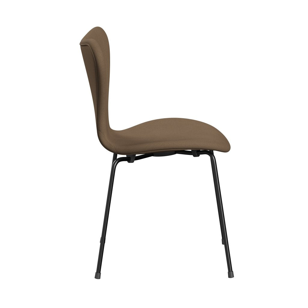 Fritz Hansen 3107 Stuhl Vollpolsterung, Schwarz/Komfort Beige/Braun