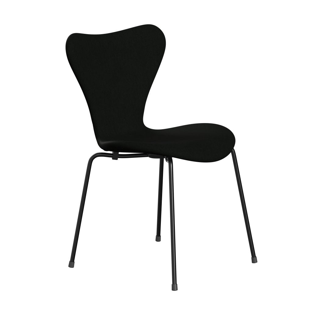 Fritz Hansen 3107 Stoel Volledige bekleding, zwart/comfortblack (C60009)