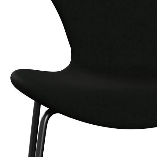 Fritz Hansen 3107 Stoel Volledige bekleding, zwart/comfortblack (C60009)