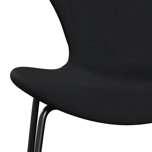 Fritz Hansen 3107 Stuhl Vollpolsterung, Schwarz/Komfort Schwarz/Grau