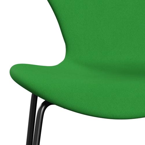 Fritz Hansen 3107 Stoel Volledige bekleding, zwart/comfortgroen (C68003)