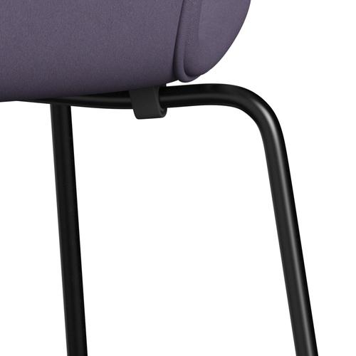 Fritz Hansen 3107 Stuhl Vollpolsterung, Schwarz/Komfortviolett