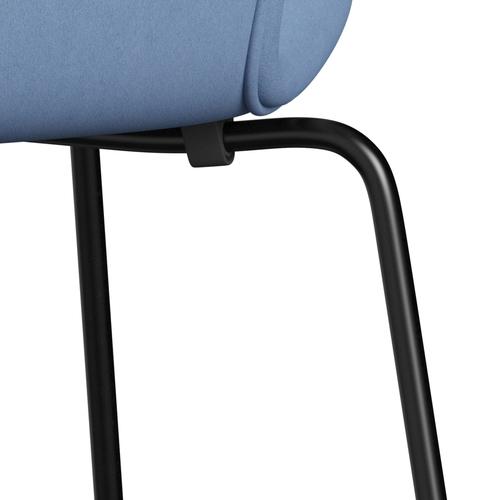 Fritz Hansen 3107 Stuhl Vollpolsterung, Schwarz/Komfort Weiß/Blau