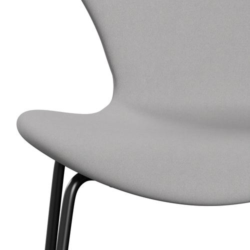 Fritz Hansen 3107 Stuhl Vollpolsterung, Schwarz/Komfort Weiß/Grau