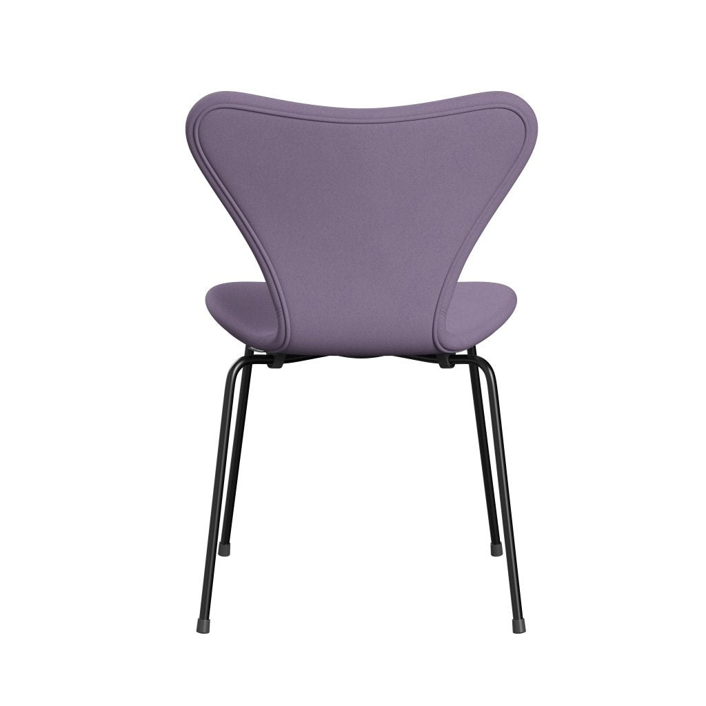 Fritz Hansen 3107 Stuhl Vollpolsterung, Schwarz/Komfort Weiß/Hellviolett