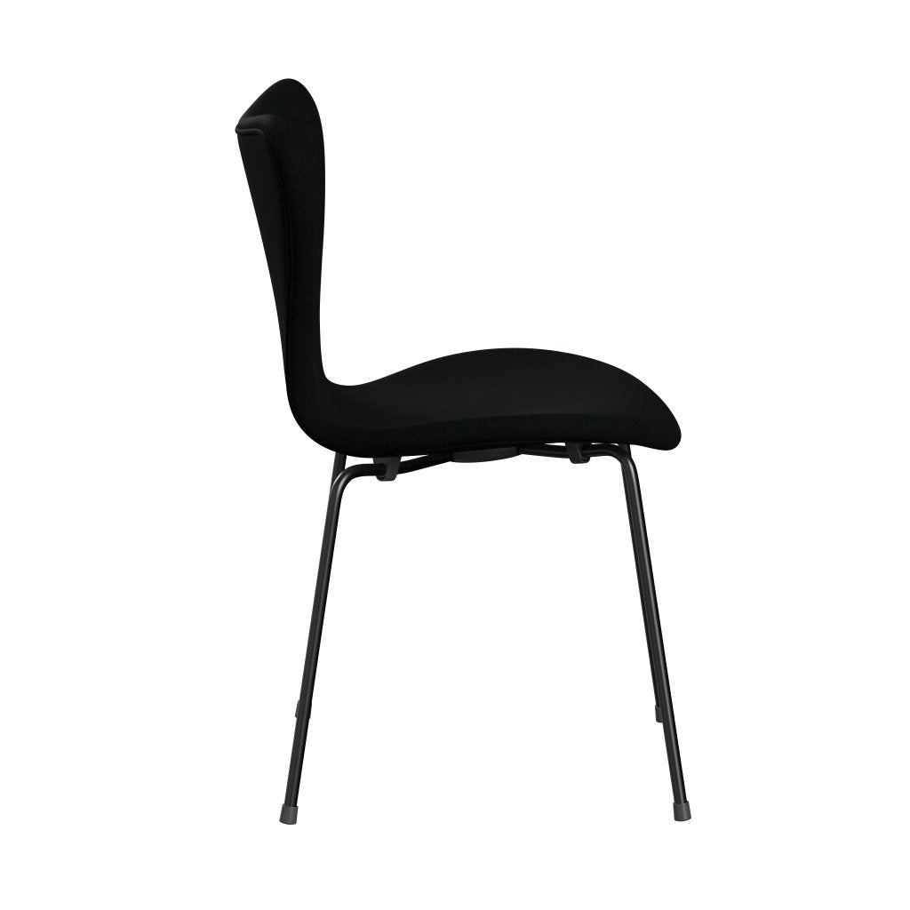 Fritz Hansen 3107 Stuhl Vollpolsterung, Schwarz/Divina Schwarz