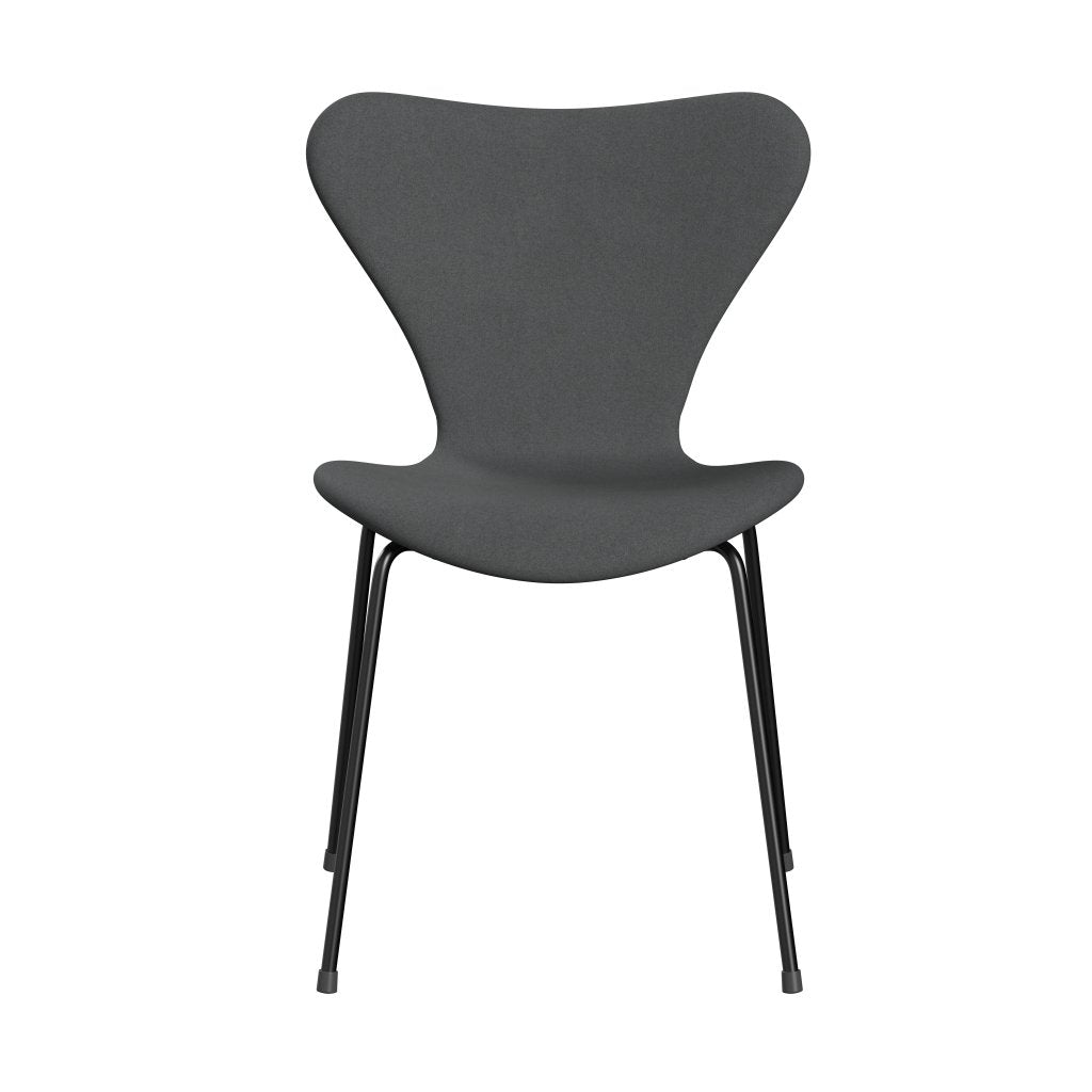 Fritz Hansen 3107 Stuhl Vollpolsterung, Schwarz/Divina Dunkelgrau