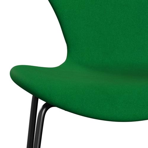 Fritz Hansen 3107 Stuhl Vollpolsterung, Schwarz/Divina Grasgrün