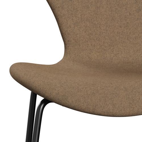 Fritz Hansen 3107 Stuhl Vollpolsterung, Schwarz/Divina Md Café Latte