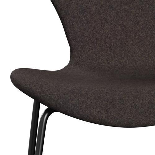 Fritz Hansen 3107 Stuhl Vollpolsterung, Schwarz/Divina Md Chocolate