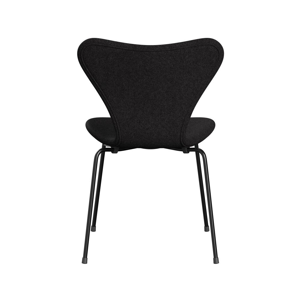 Fritz Hansen 3107 Stuhl Vollpolsterung, Schwarz/Divina Md Dunkelgrau