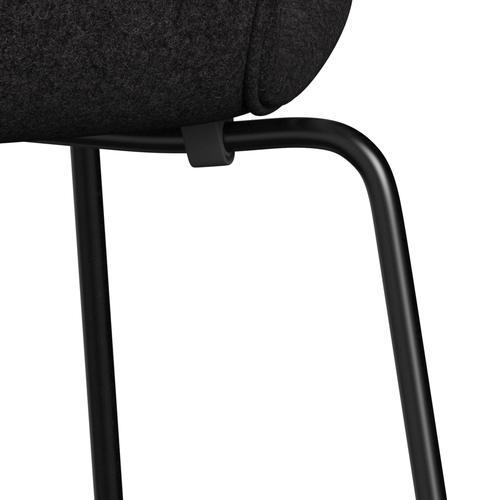 Fritz Hansen 3107 Stuhl Vollpolsterung, Schwarz/Divina Md Dunkelgrau