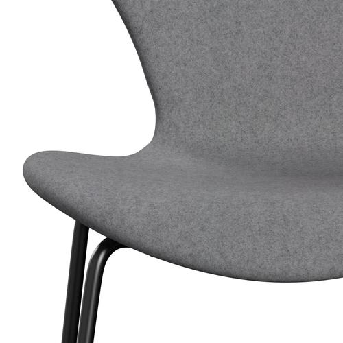 Fritz Hansen 3107 Stuhl Full Polster, Schwarz/Divina Melange Stone Gray