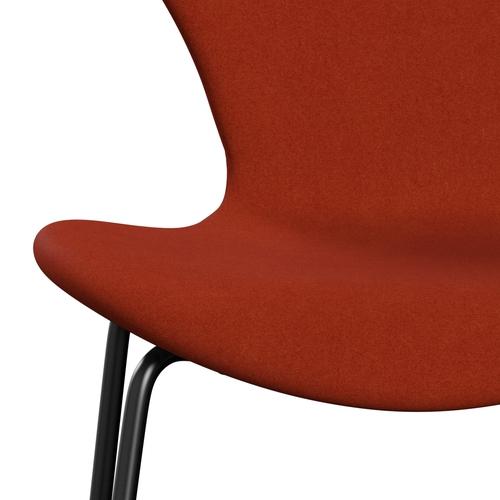 Fritz Hansen 3107 Stuhl Vollpolsterung, Schwarz/Divina Terracotta