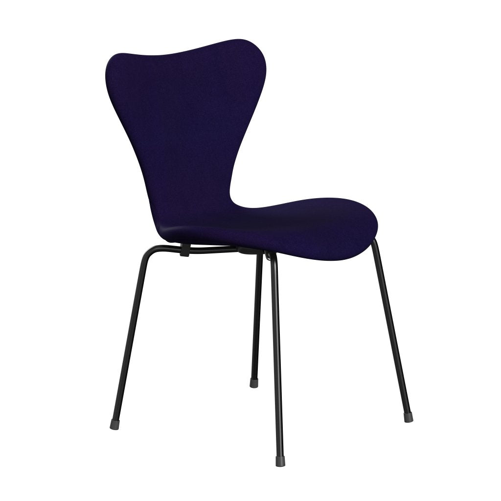 Fritz Hansen 3107 Stuhl Vollpolsterung, Schwarz/Divina Violett Dunkel (Div692)