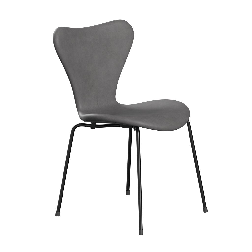 Fritz Hansen 3107 Stuhl Vollpolsterung, Schwarz/Beton