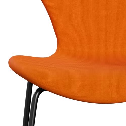 Fritz Hansen 3107 Stuhl Vollpolsterung, Schwarz/Fame Orange (F63077)