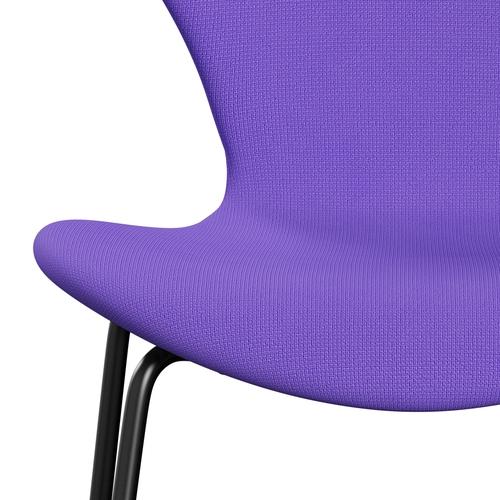 Fritz Hansen 3107 Stuhl Vollpolsterung, Schwarz/Fame Violet Light