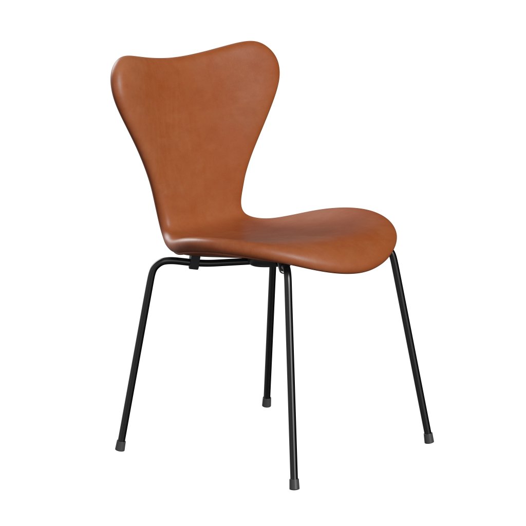 Fritz Hansen 3107 Stuhl Vollpolsterung, Schwarz/Nussbaum