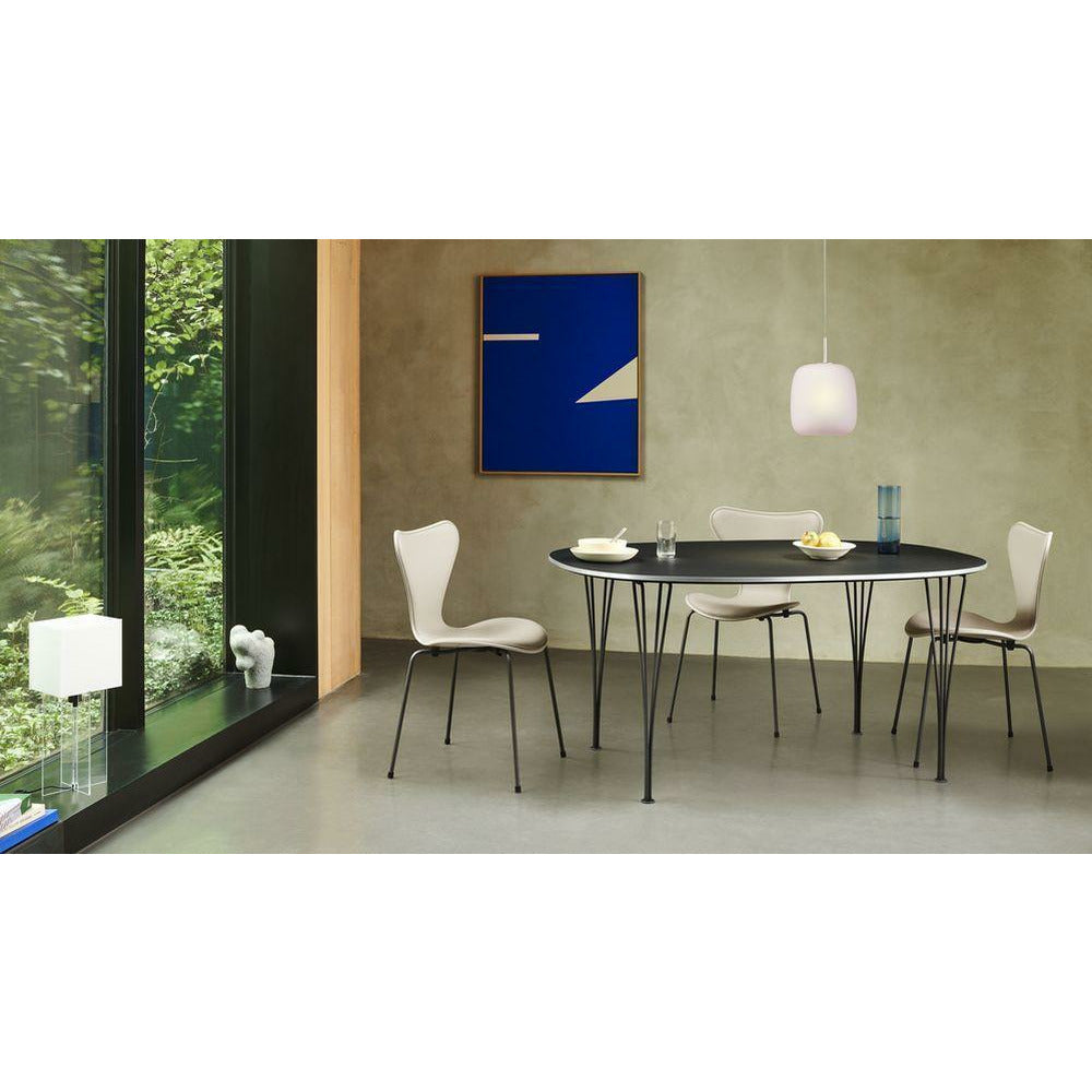 Fritz Hansen Super Ellipse Esstisch 100x150 Cm, Weiß/Warm Graphit