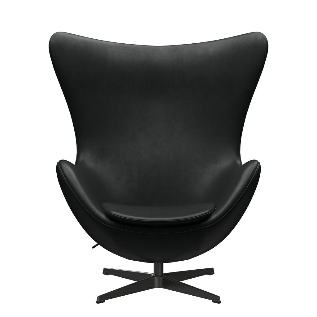 Fritz Hansen Der Eier Lounge Stuhl, Black Lacked/Grace Black