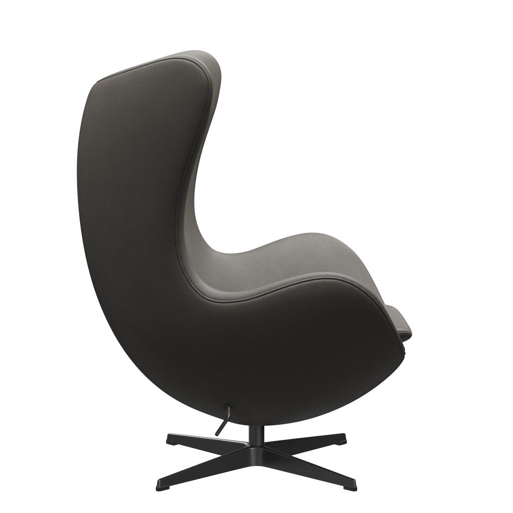 Fritz Hansen The Egg Lounge Chair Leder, Schwarz/Essential Lava