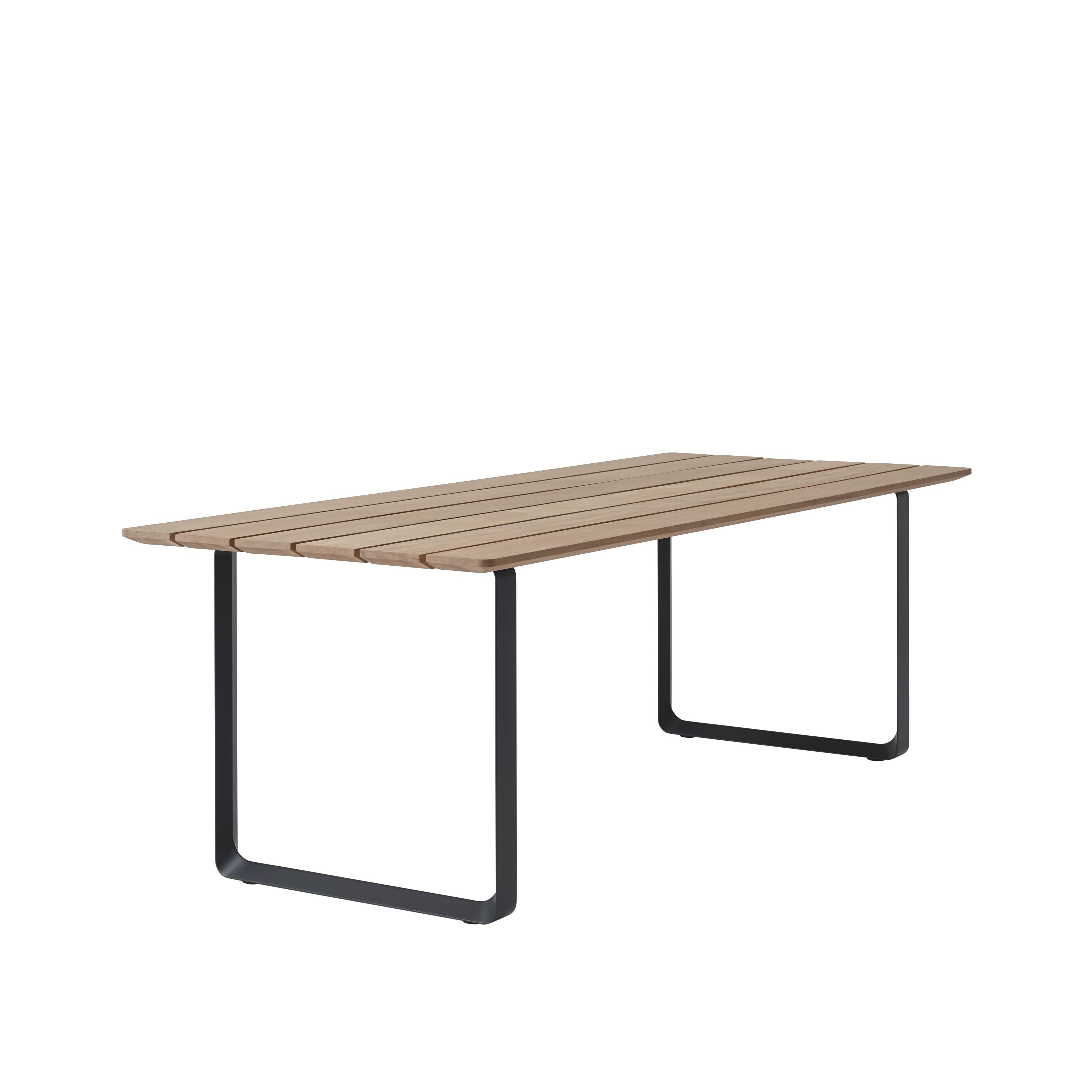 Muuto 70/70 BUITEN TABLE, SAPELE MAHOGANY/ANTHRACITE BLACK