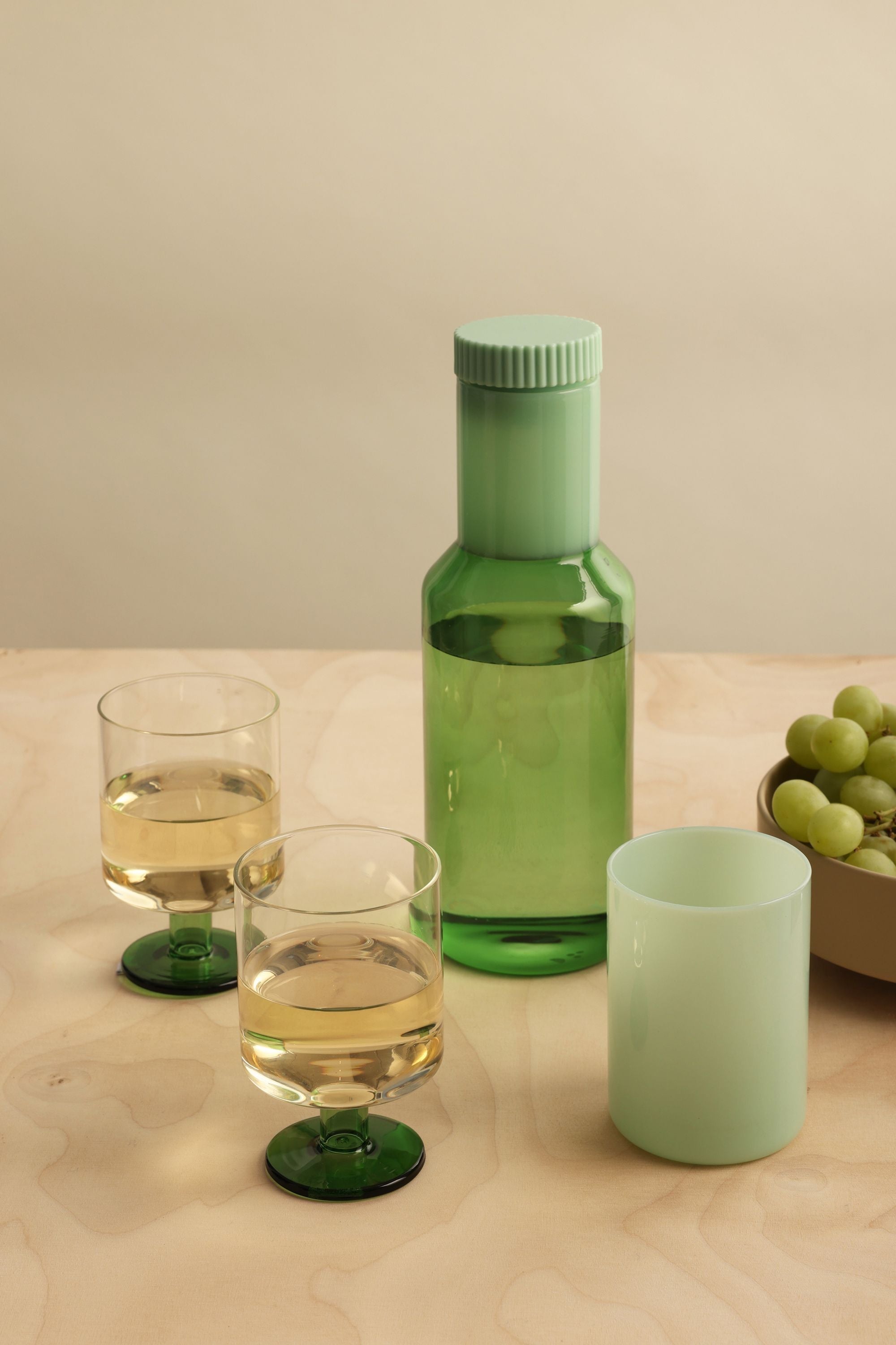 Design Letters Generous Wine Glass 2 P Cs., Clear/Green