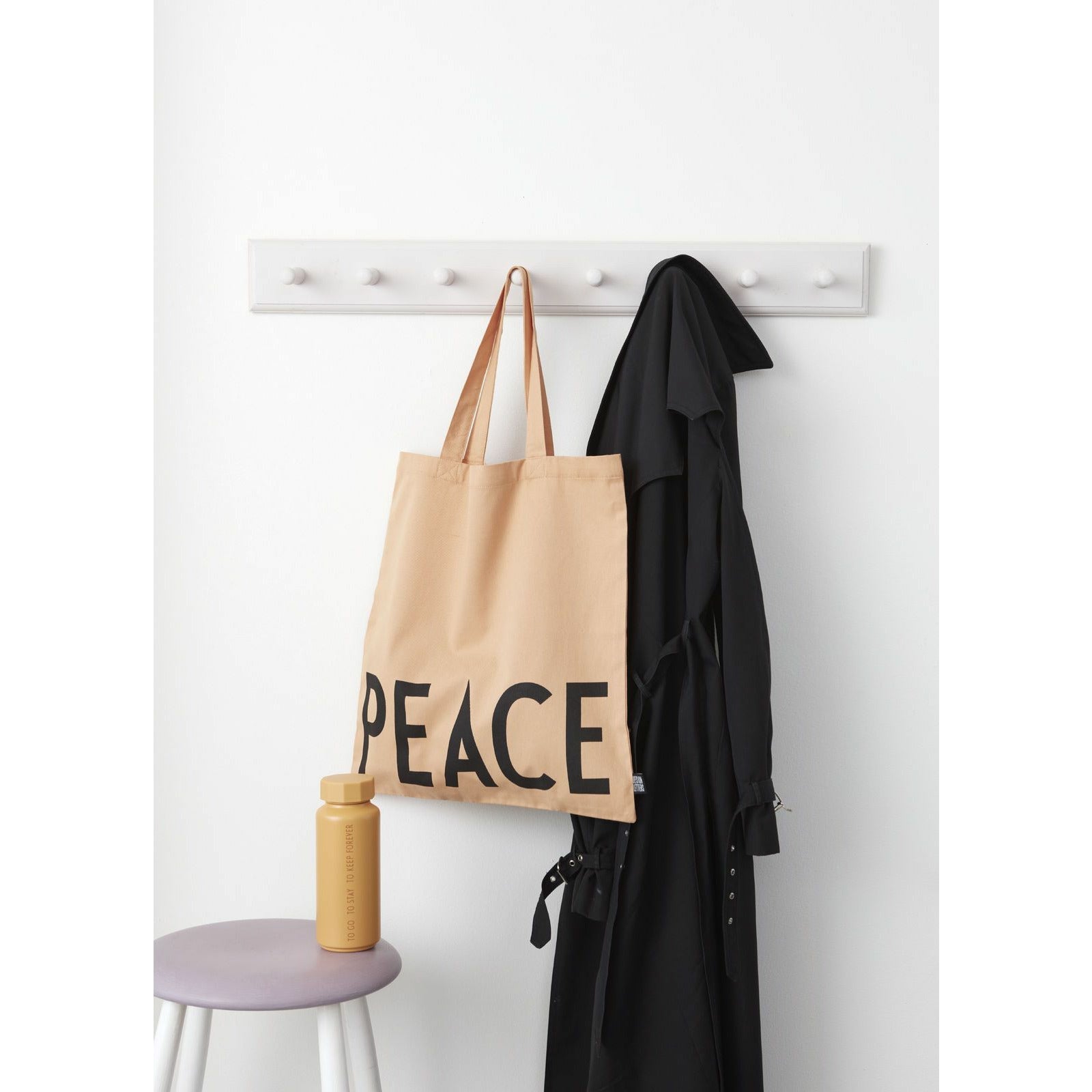 Design Letters Favorite Carrying Bag, Peach