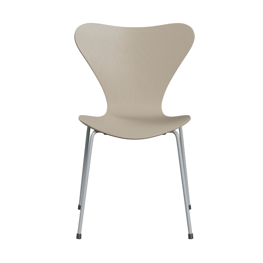 Fritz Hansen 3107 Chair Unupholstered, Silver Grey/Dyed Ash Light Beige