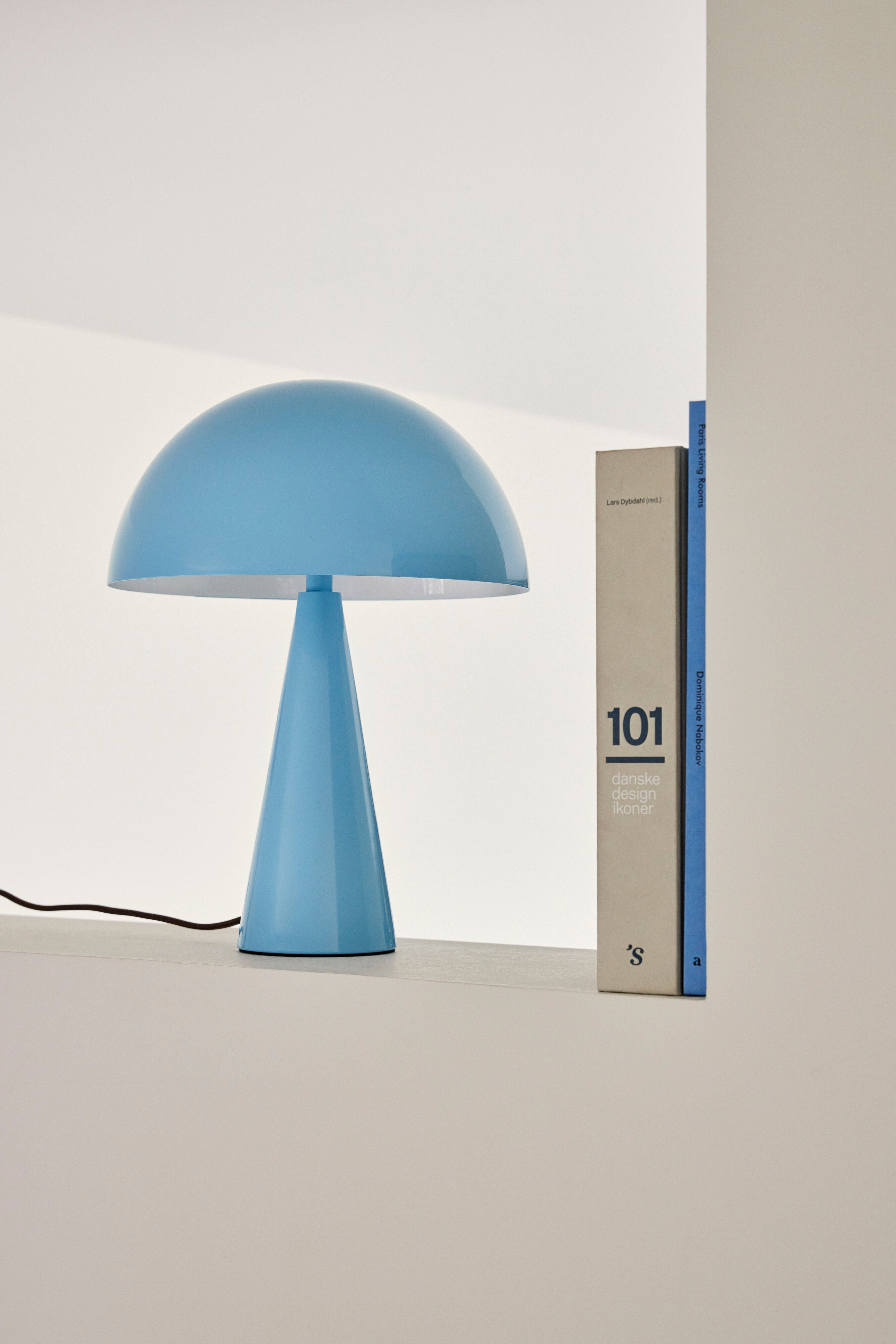 Hübsch Mushtischlampe Mini, hellblau