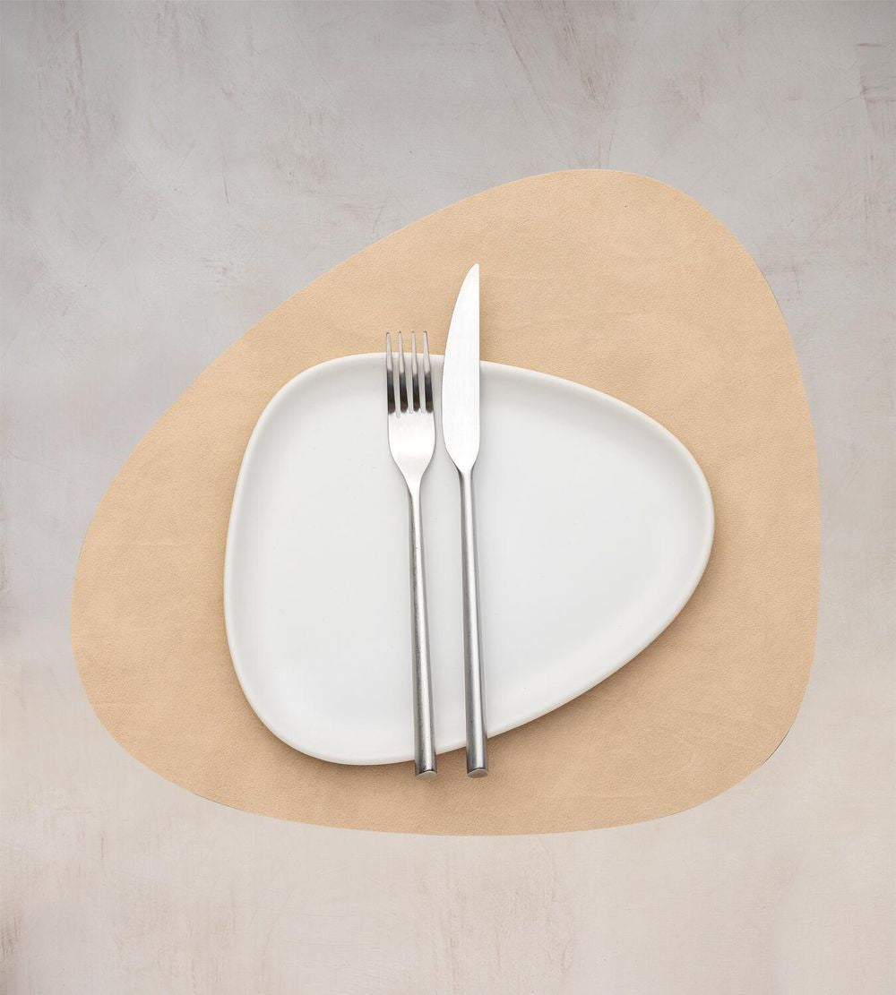 Lind Dna Curve Placemat Nupo Leather M, Sand