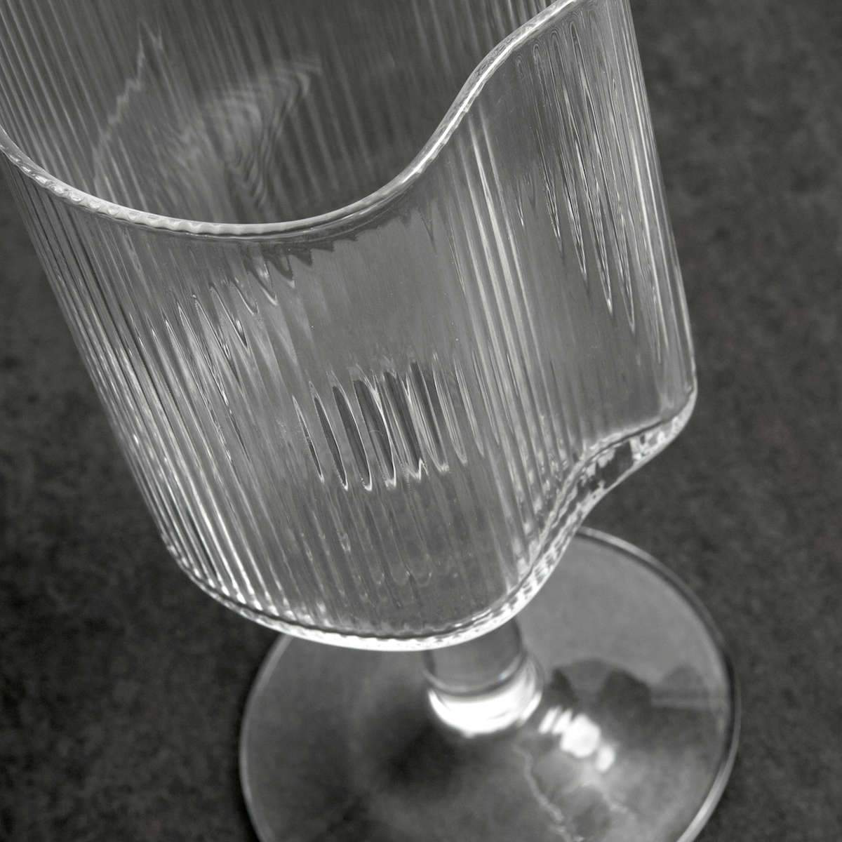 MUUBS Rijpe rode wijnglas helder, 16 cm